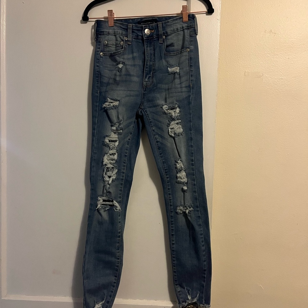 Aeropostale High Rise Distressed Blue Jeans